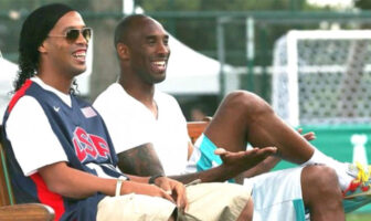 NBA – La prophétie de Ronaldinho à Kobe Bryant Ronaldinho et Kobe Bryant