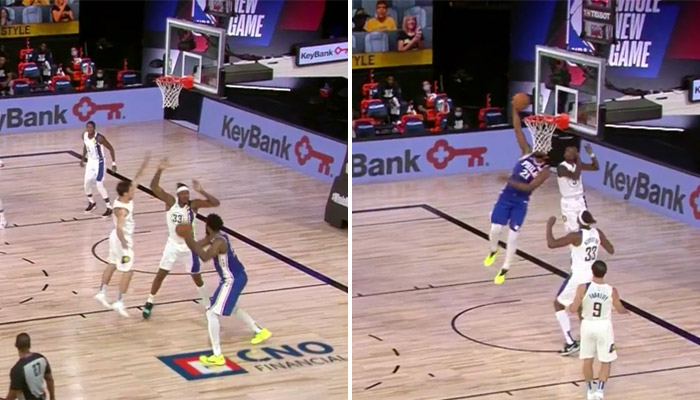 Joel Embiid enrhume 3 défenseurs et termine avec un reverse dunk-NBA