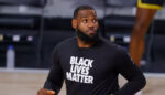 NBA – LeBron James recadré après sa réponse à Zlatan