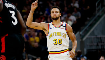 NBA – Dans sa nuit de folie Steph Curry rejoint 2 légendes all-time !