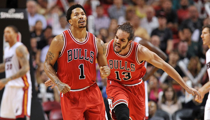 Derrick Rose et Joakim Noah avec les Bulls des années 2010