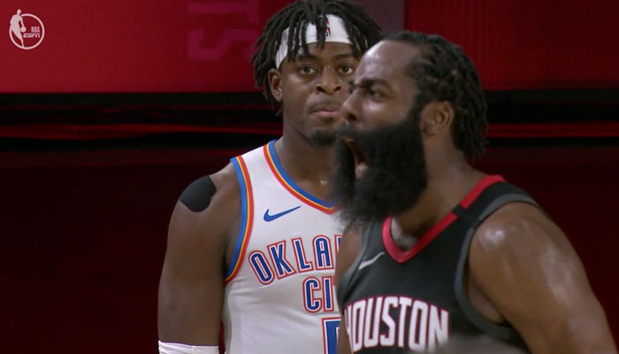 James Harden célèbre après un contre sur Dort NBA