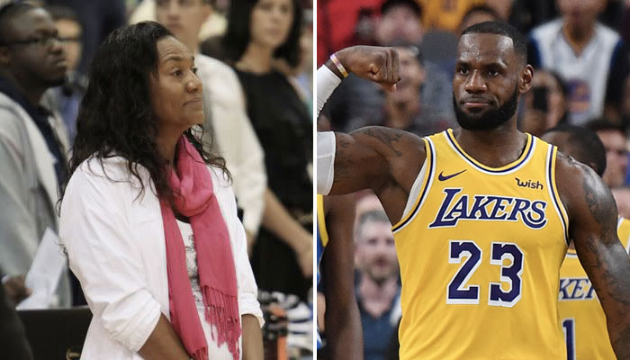 Gloria James et son fils LeBron James en NBA