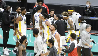 NBA – La nouvelle trouvaille des Warriors qui bluffe tout le monde… dont Curry