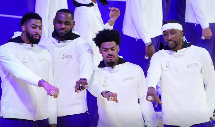 Anthony Davis, LeBron James, Quinn Cook et Kentavious Caldwell-Pope