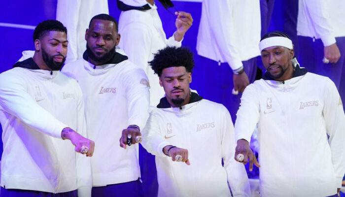 Anthony Davis, LeBron James, Quinn Cook et Kentavious Caldwell-Pope