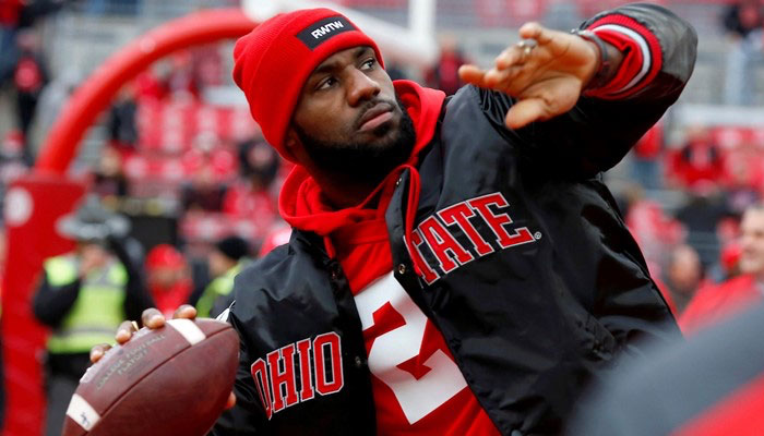 Lebron James supporte Ohio State en NCAA et les Browns de Cleveland en NFL NBA