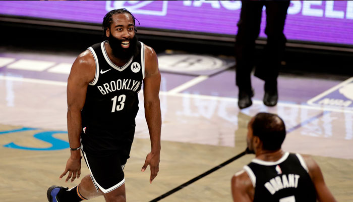 La première dans l'histoire réalisée par James Harden ! NBA