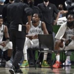 NBA – La photo virale du Big 3 des Nets après la défaite