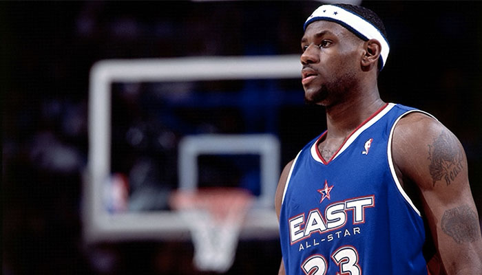 La superstar NBA LeBron James lors de sa première apparition dans un All-Star Game, en 2005