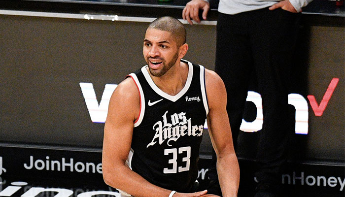 L’ailier français des Los Angeles Clippers, Nicolas Batum, a dévoilé sa ruse pour déstabiliser ses adversaires durant les rencontres