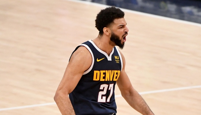 Le meneur star des Denver Nuggets, Jamal Murray a rejoint avec sa performance face aux Cleveland Cavaliers Wilt Chamberlain, et fait par la même occasion du jamais vu dans l'histoire de la NBA !