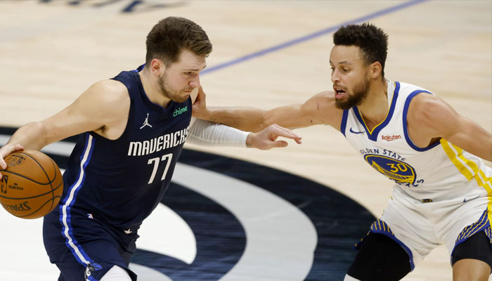 Curry et Doncic frôlent les 100 points dans un duel épique ! NBA