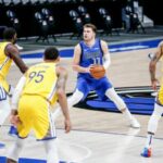 NBA – Des Warriors au 5 majeur unique humilient les Mavs !