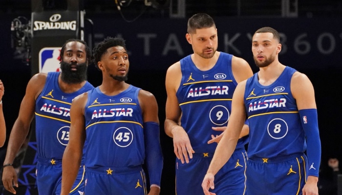 Les superstars NBA James Harden, Donovan Mitchell, Nikola Vucevic et Zach LaVine lors du All-Star Game 2021