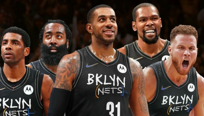 Kyrie Irving, LaMarcus Aldridge, Blake Griffin, Kevin Durant et James Harden sous les couleurs des Brooklyn Nets