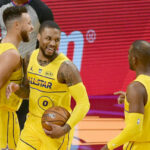 NBA – LeBron révèle son rôle dans la séquence lunaire entre Curry et Lillard