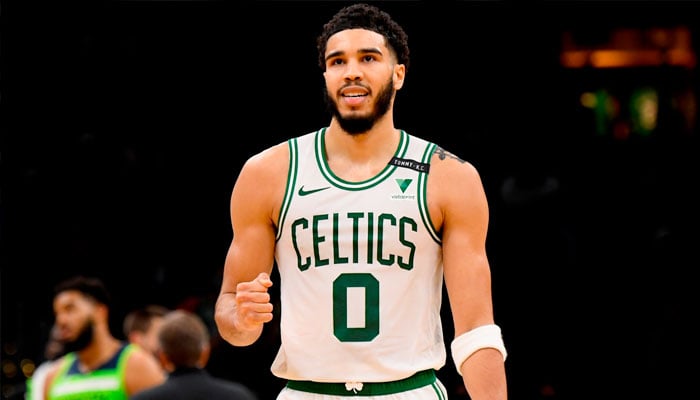 Nuit historique pour Jayson Tatum, qui rejoint Larry Bird ! NBA