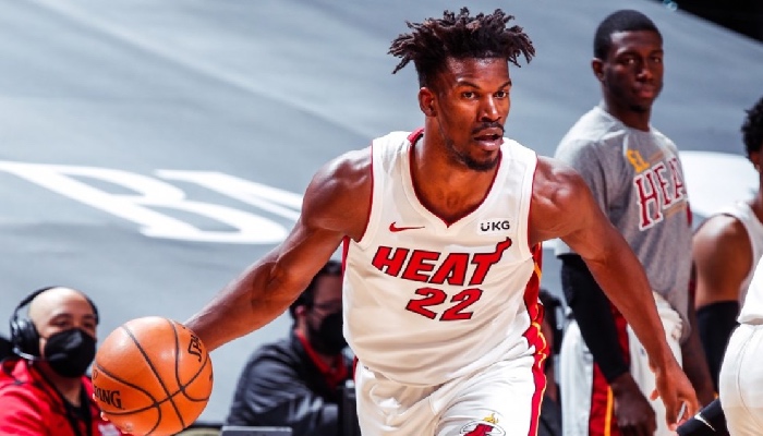 Jimmy Butler prie pour une qualification du Heat en playoffs