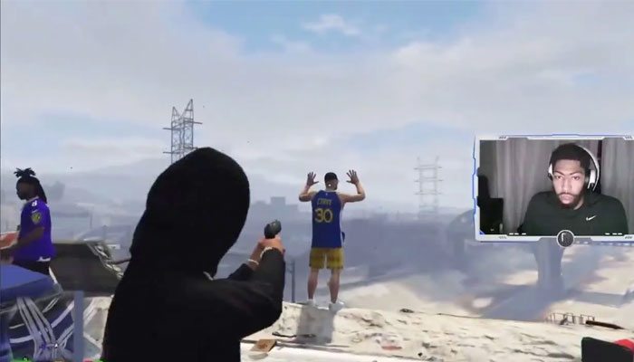 Anthony Davis tue Steph Curry sans pitié dans GTA V NBA