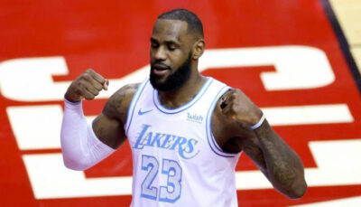 NBA – LeBron offre la victoire aux Lakers face aux Warriors après une rencontre folle !