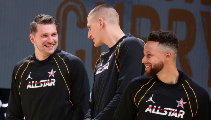 Les superstars NBA Luka Doncic, Nikola Jokic et Stephen Curry à l'occasion du All-Star Game 2021