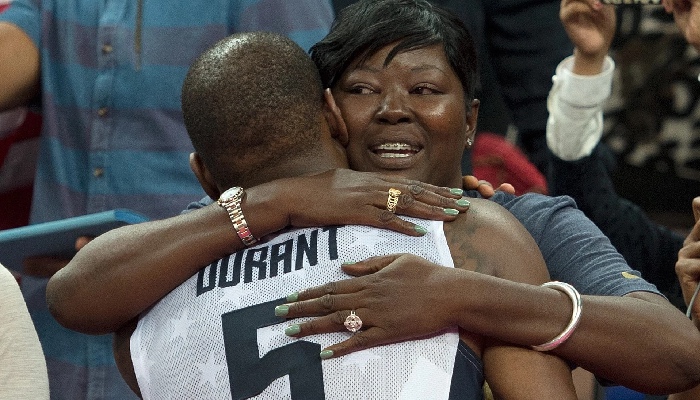 Kevin Durant et sa mère Wanda