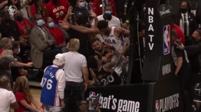 NBA – Bazar à Atlanta, Embiid et Collins s’embrouillent jusque dans les tribunes !