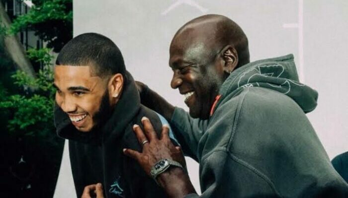 Jayson Tatum et Michael Jordan