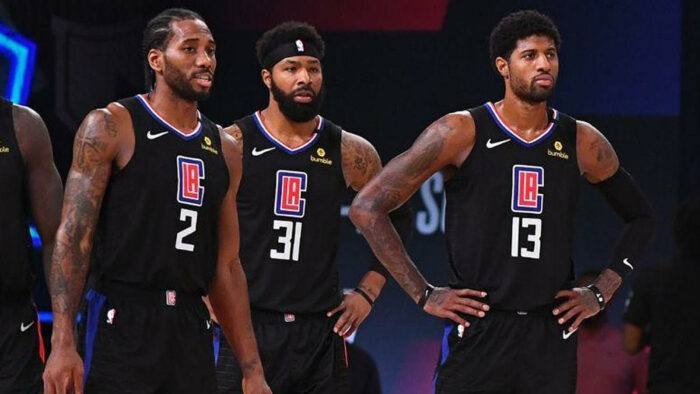 Kawhi Leonard, Paul George et Marcus Morris des Clippers