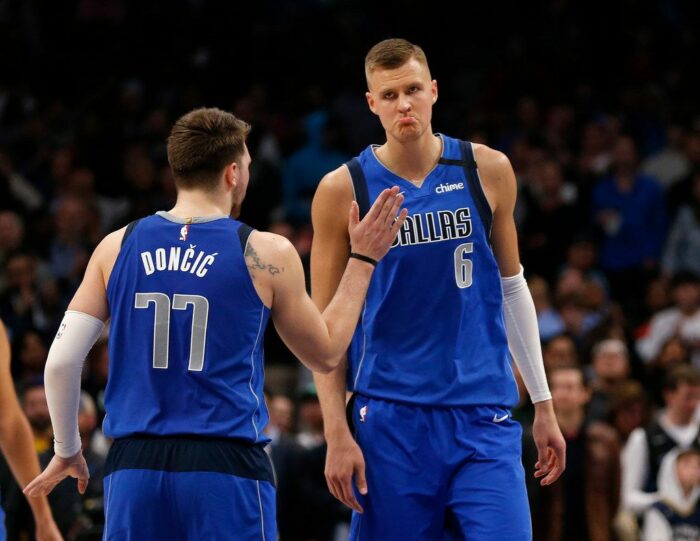 Luka Doncic et Kristaps Porzingis