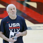 NBA – La séquence très tendue entre Gregg Popovich et un journaliste après la défaite de Team USA