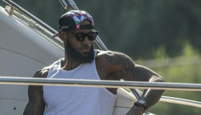 LeBron James en vacances sur son yacht