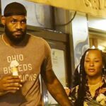 NBA – En pleine nuit, LeBron débusqué par une foule euphorique en Italie !