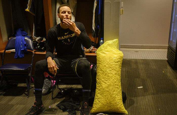 NBA Steph Curry adore le popcorn