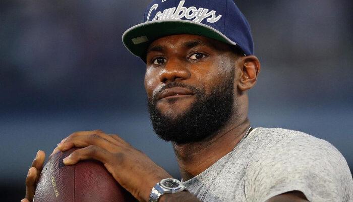 NBA LeBron dominant au foot US ?