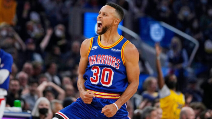 NBA Steph Curry en feu face aux Clippers