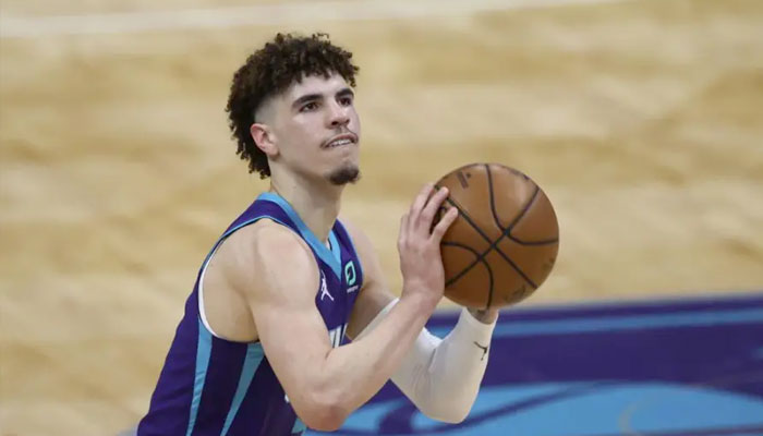 Gros changement pour LaMelo Ball cette saison ? NBA