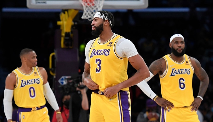 Les superstars NBA des Los Angeles Lakers, Russell Westbrook, Anthony Davis et LeBron James, pourraient avoir à déplorer pas moins de 5 absents dans leur équipe pour le premier match de la saison