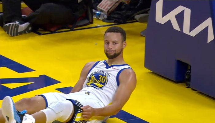 Steph Curry prend feu contre les Blazers NBA