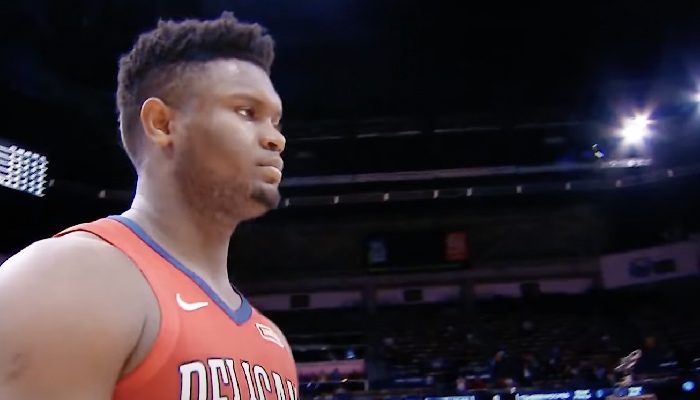 L'intérieur NBA star des New Orleans Pelicans, Zion Williamson