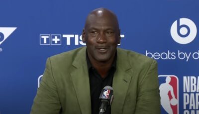 La légende NBA des Chicago Bulls, Michael Jordan, lors d'une conférence de presse tenue en marge du NBA Paris Game 2020