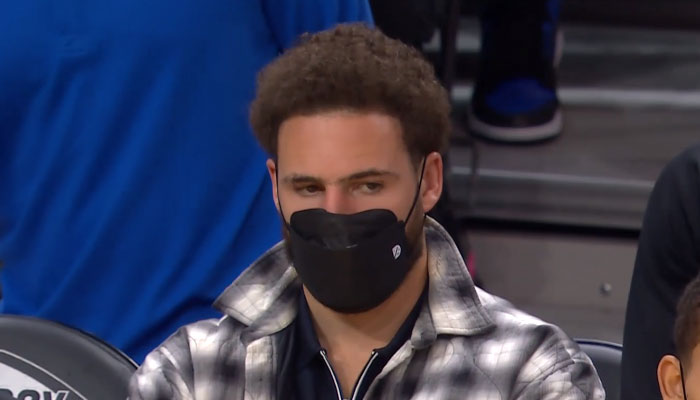 KLay Thompson sur le banc des Warriors