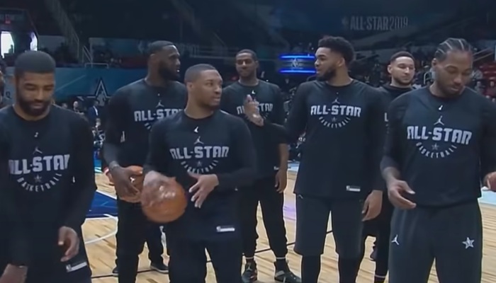 Les superstars NBA Kyrie Irving, LeBron James, Damian Lillard, LaMarcus Aldridge, Karl-Anthony Towns, Ben Simmons et Kawhi Leonard lors du All-Star Game 2019