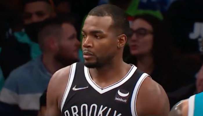 L'intérieur NBA des Brooklyn Nets, Paul Millsap, pourrait prochainement faire l'objet d'un buy-out