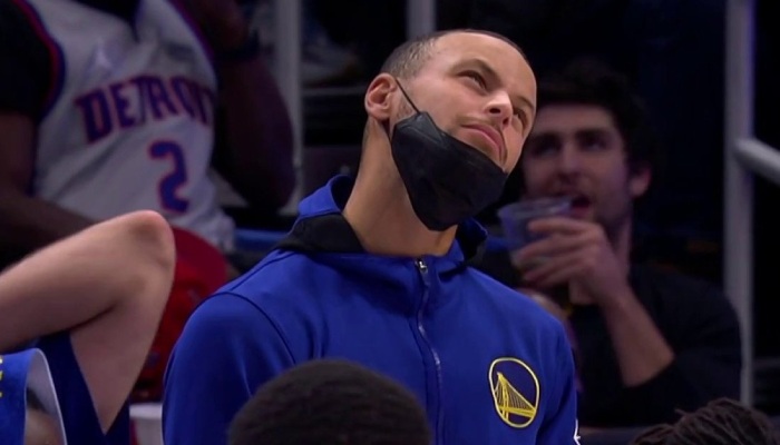 La superstar NBA des Golden State Warriors, Stephen Curry, surprise devant la déclaration d'un coéquipier concernant les besoins de la franchise à la trade deadline