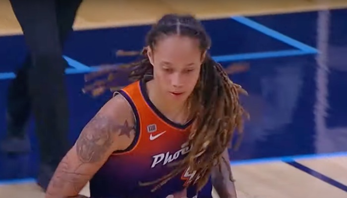 La star WNBA du Phoenix Mercury, Brittney Griner, se trouve toujours derrière les barreau en Russie
