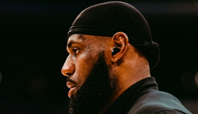 NBA LeBron James aux Lakers