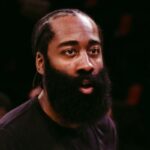 NBA – « Je t’en supplie » : James Harden sème la panique sur la toile… avec sa barbe !