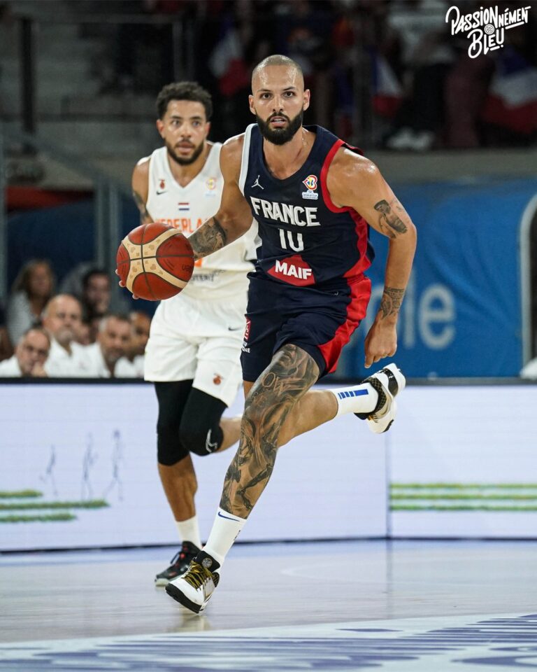 NBA Les nouveaux tatouages géniaux d’Evan Fournier